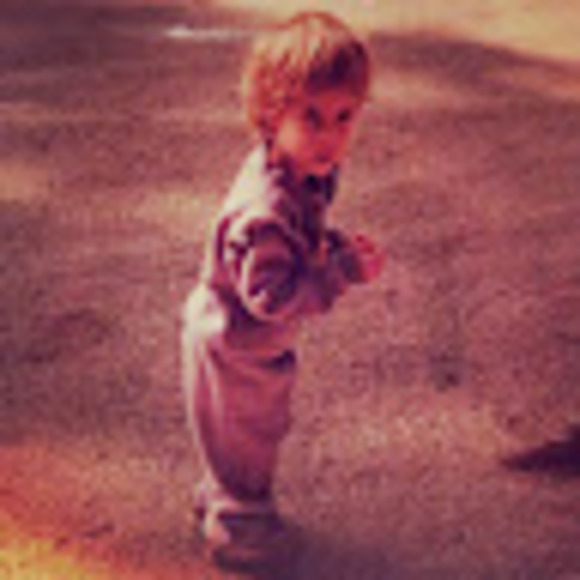 Meet your Posher, Sara - Picture 1 of 1